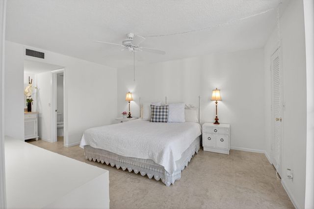 555 Banyan Tree Lane 307, Delray Beach, FL 33483