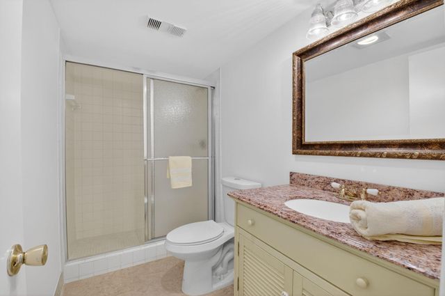 555 Banyan Tree Lane 307, Delray Beach, FL 33483