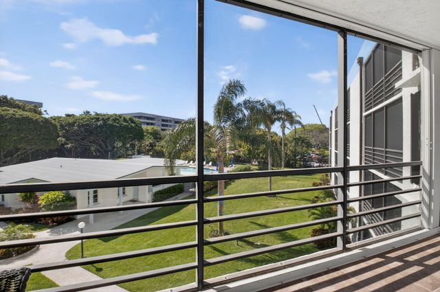 555 Banyan Tree Lane 307, Delray Beach, FL 33483