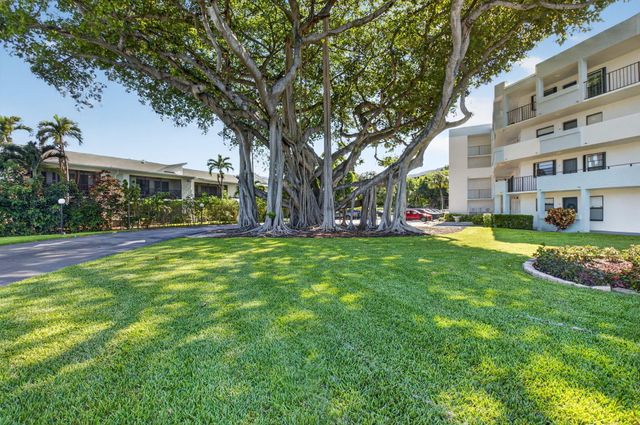 555 Banyan Tree Lane 307, Delray Beach, FL 33483