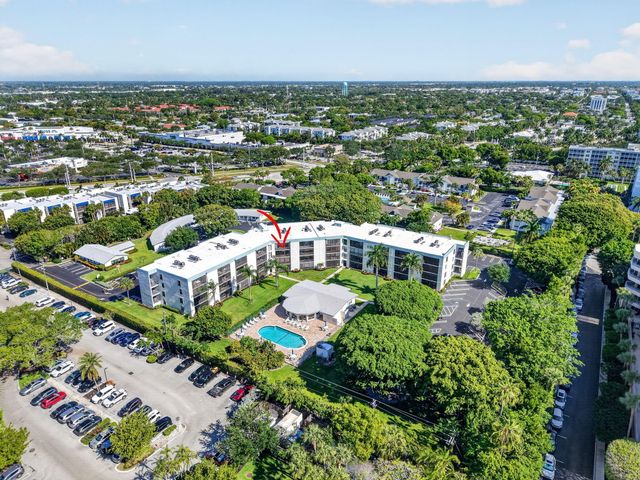 555 Banyan Tree Lane 307, Delray Beach, FL 33483