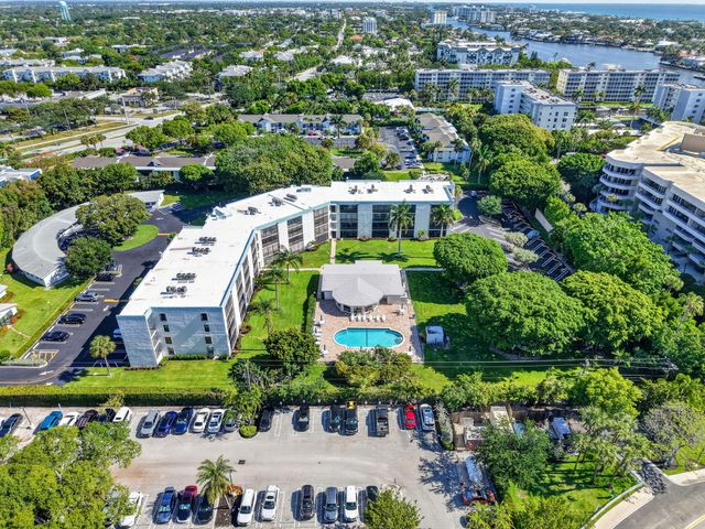 555 Banyan Tree Lane 307, Delray Beach, FL 33483