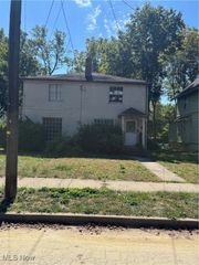 890 Work Drive, Akron, OH 44320