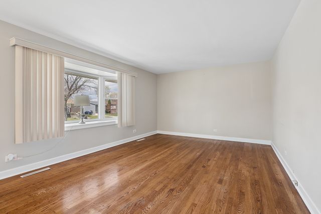 15257 Rob Roy Drive, Oak Forest, IL 60452