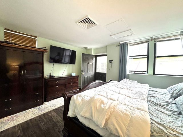 60 Kensico Road 6, Thornwood, NY 10594
