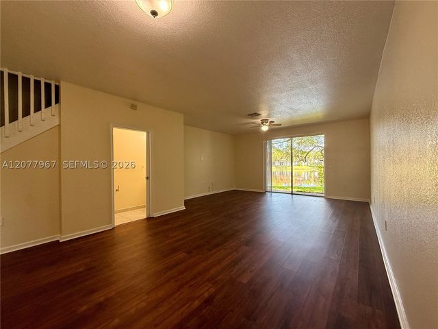8219 SW 27th St 102, Miramar, FL 33025