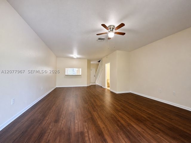 8219 SW 27th St 102, Miramar, FL 33025