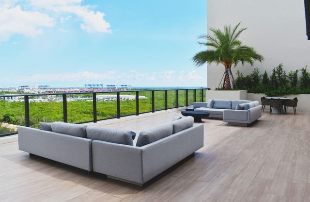601 E Dania Beach Boulevard 202, Dania Beach, FL 33004