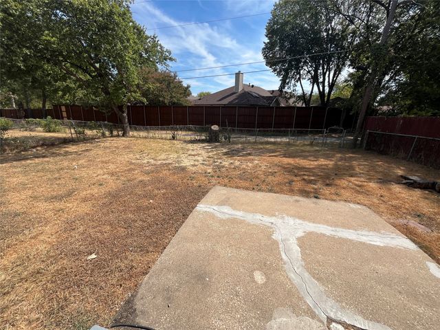 3218 Maple Drive, Garland, TX 75042