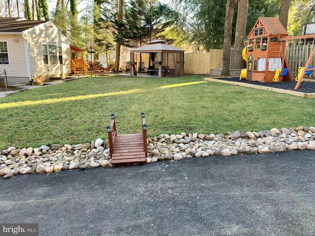 2918 GLENVALE DR, Fairfax, VA 22031