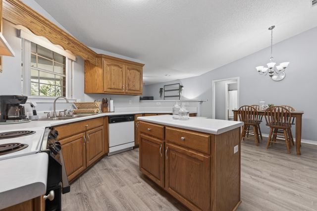 5332 Medicine Bow Street, Milton, FL 32570