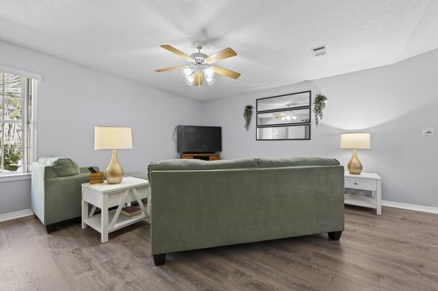 5332 Medicine Bow Street, Milton, FL 32570