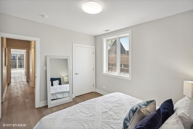 4824 S Champlain Avenue 2, Chicago, IL 60615