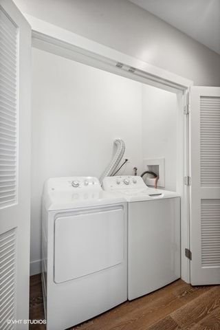 4824 S Champlain Avenue 2, Chicago, IL 60615