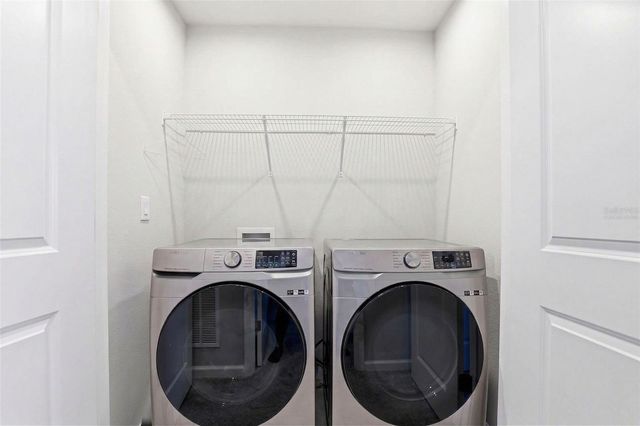 4220 CLOUD HOPPER WAY, Lutz, FL 33559