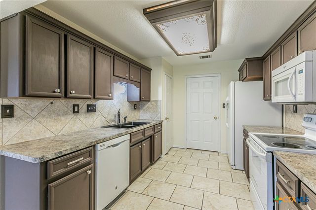 4303 Flamingo Drive, Killeen, TX 76549