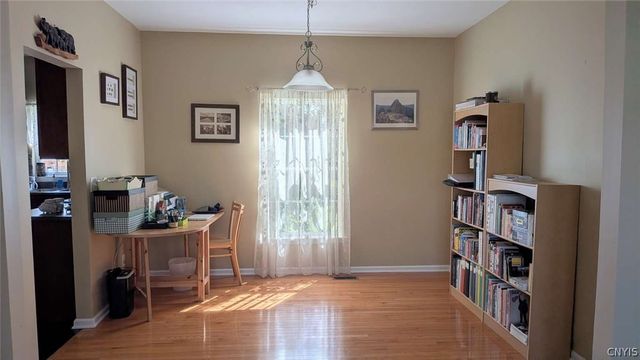 5549 Cairns Trail, Clay, NY 13041