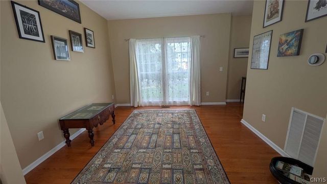 5549 Cairns Trail, Clay, NY 13041