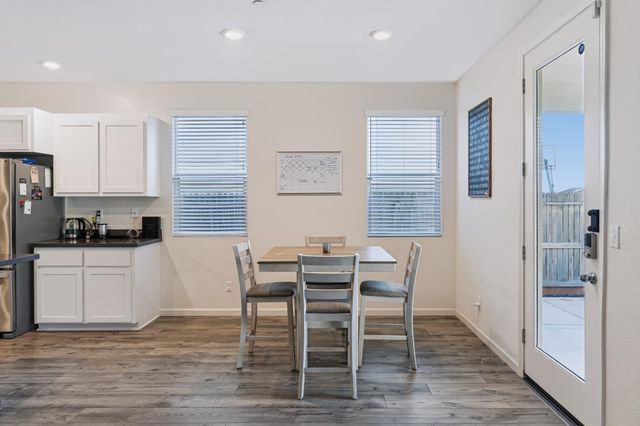 287 George St, Lathrop, CA 95330