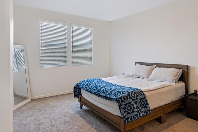 287 George St, Lathrop, CA 95330
