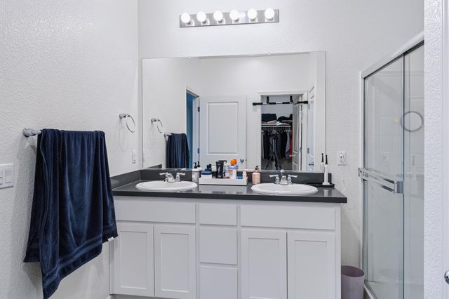 287 George St, Lathrop, CA 95330