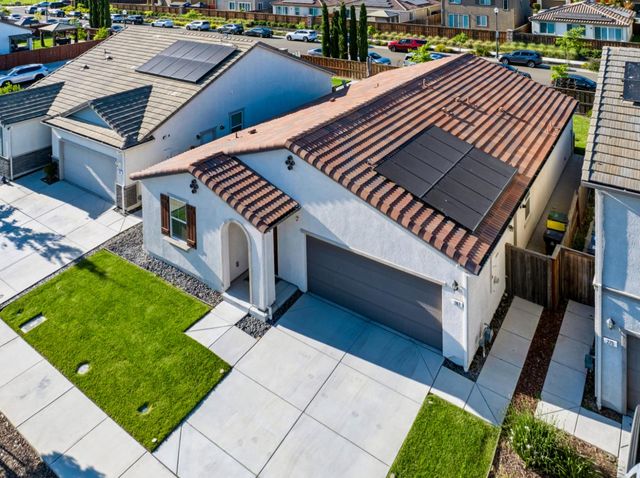 287 George St, Lathrop, CA 95330