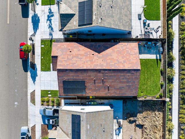 287 George St, Lathrop, CA 95330