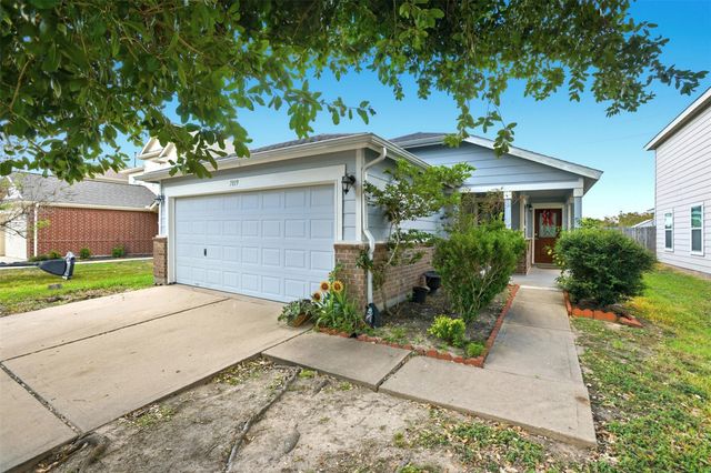 7819 Pasture Spring Lane, Cypress, TX 77433