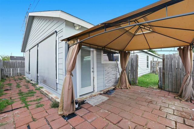 7819 Pasture Spring Lane, Cypress, TX 77433