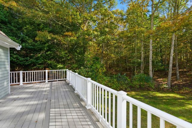 3 Country Crossing, Orleans, MA 02653