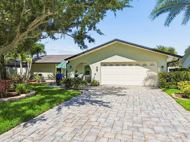 725 DEL ORO DRIVE, Safety Harbor, FL 34695