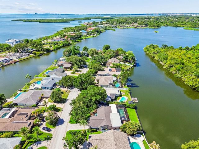 725 DEL ORO DRIVE, Safety Harbor, FL 34695