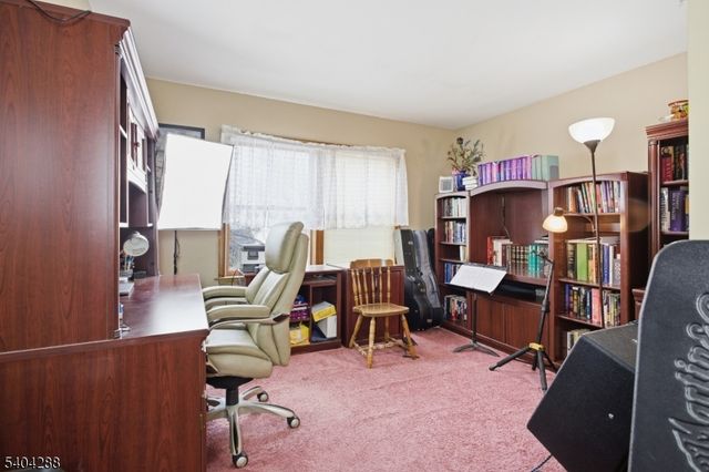 81 Belvidere Ave, Oxford Twp., NJ 07863