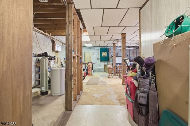 81 Belvidere Ave, Oxford Twp., NJ 07863