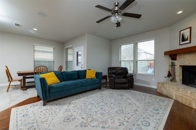 1900 Cardinal Way, Argyle, TX 76226