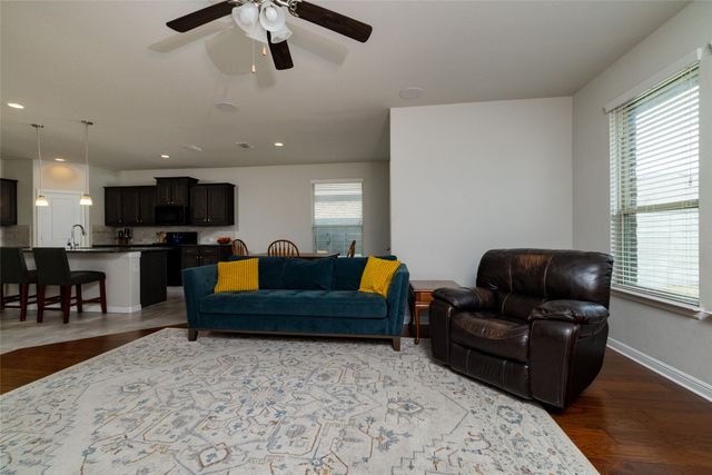 1900 Cardinal Way, Argyle, TX 76226