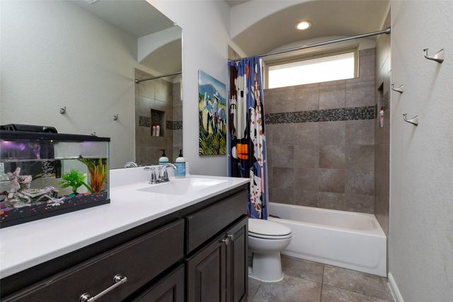 1900 Cardinal Way, Argyle, TX 76226