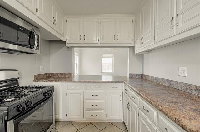 4926 N Wheeling Avenue, Kansas City, MO 64119