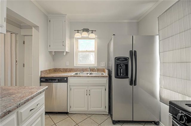 4926 N Wheeling Avenue, Kansas City, MO 64119