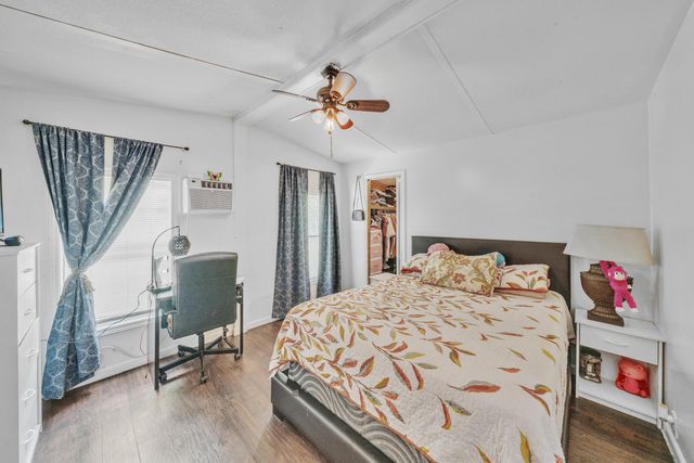6201 18th Street S, West Palm Beach, FL 33415