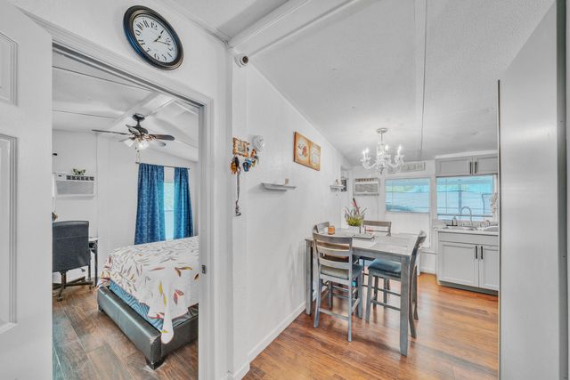 6201 18th Street S, West Palm Beach, FL 33415