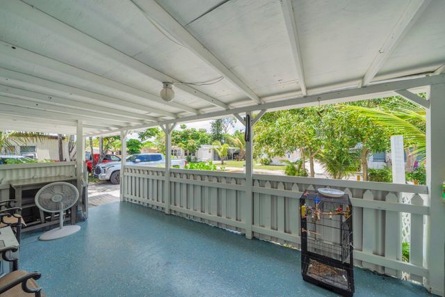 6201 18th Street S, West Palm Beach, FL 33415