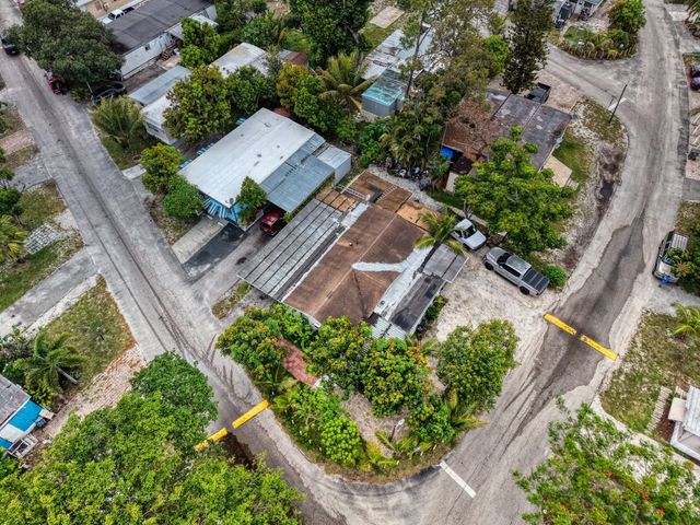 6201 18th Street S, West Palm Beach, FL 33415