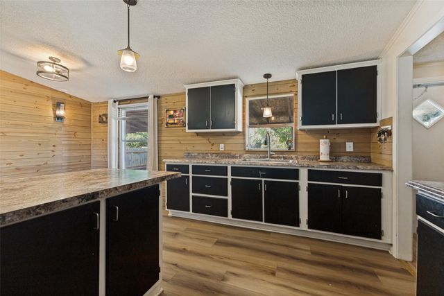 131 Squires Court, Ferris, TX 75125