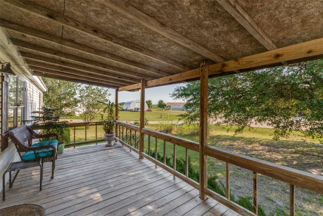 131 Squires Court, Ferris, TX 75125