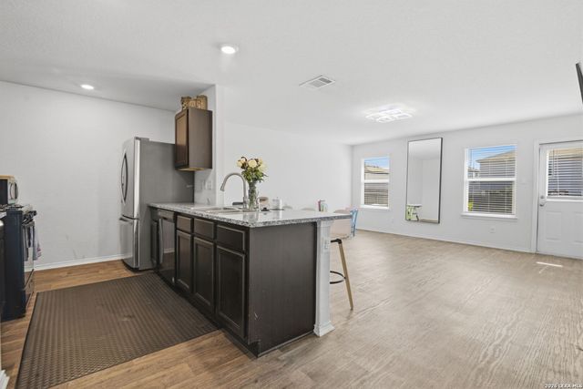 3235 MISSION RIV, San Antonio, TX 78245