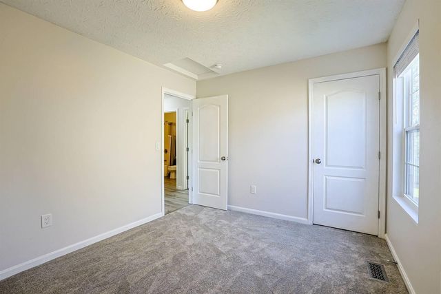 2145 Glenview Drive, Hebron, KY 41048