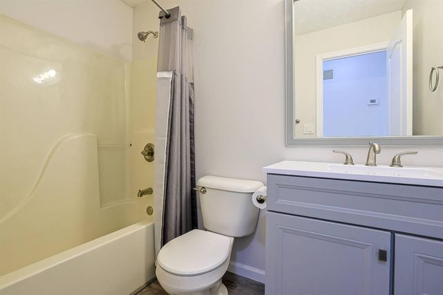 2145 Glenview Drive, Hebron, KY 41048