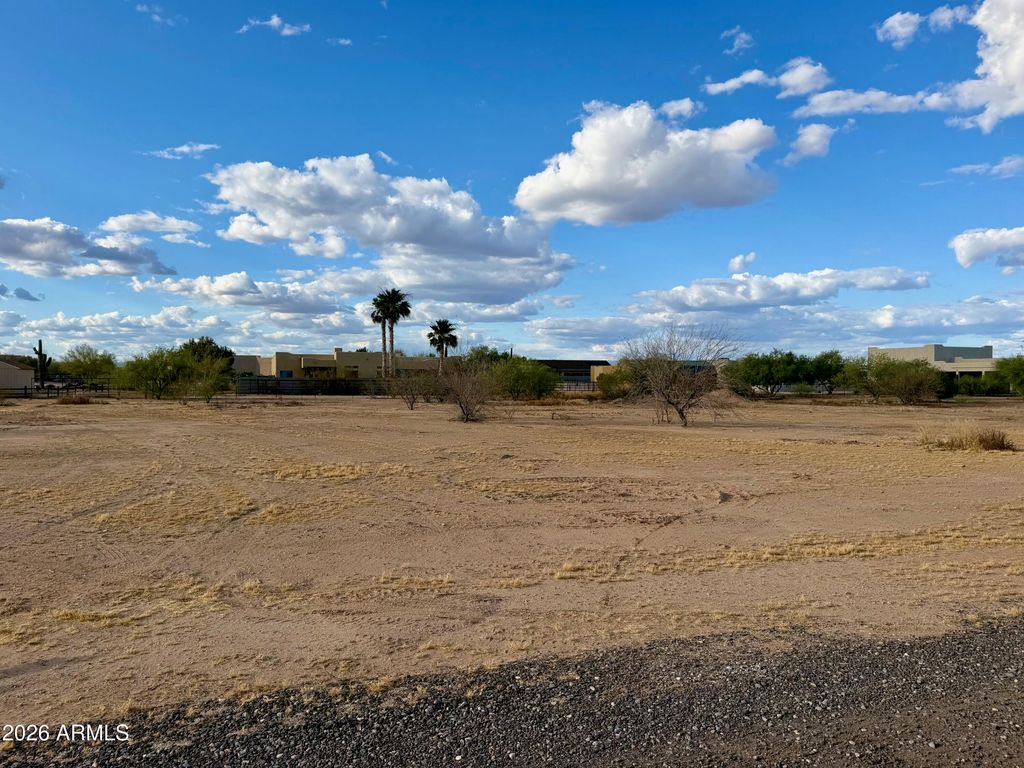25XXX W Madre del Oro Drive 2, Wittmann, AZ 85361 — exterior