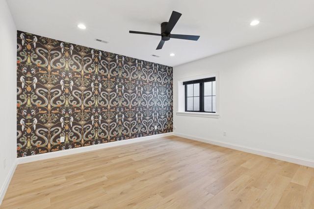 6101 Blake Circle, Edina, MN 55436